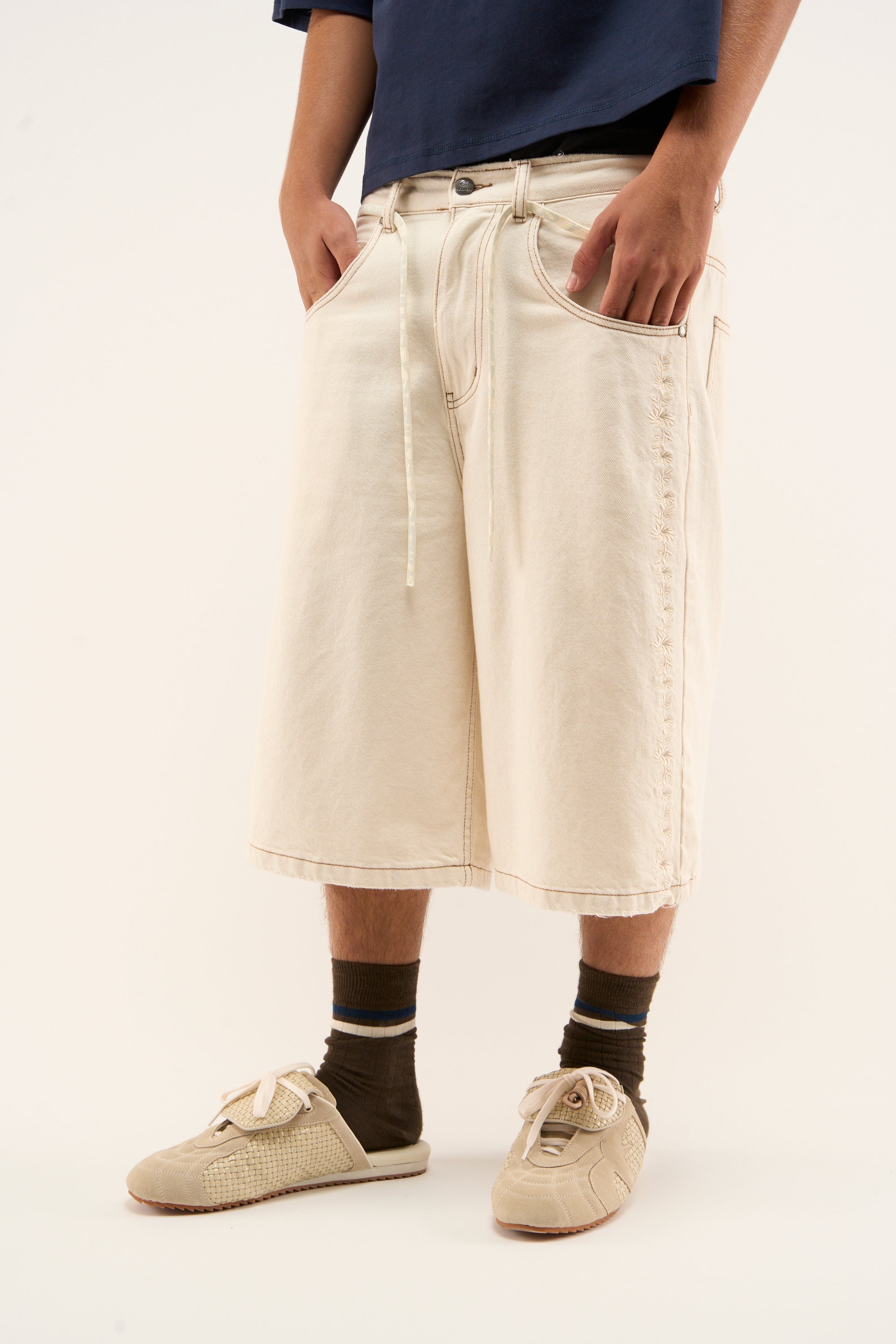 Woodstock Ecru Shorts