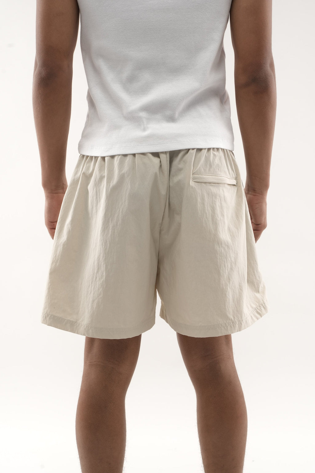 Tech Ecru Shorts