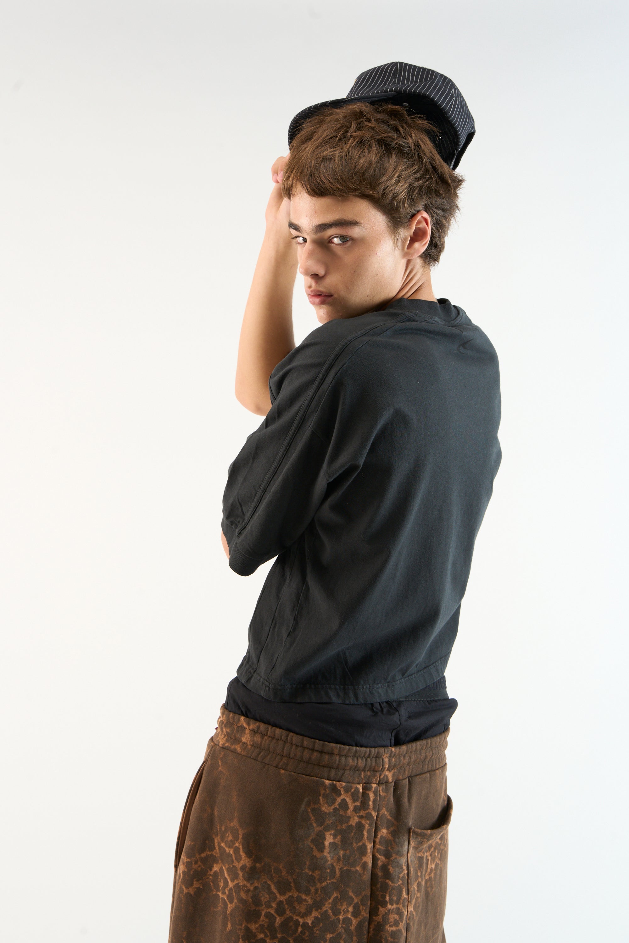 Effortless Total Black T-Shirt