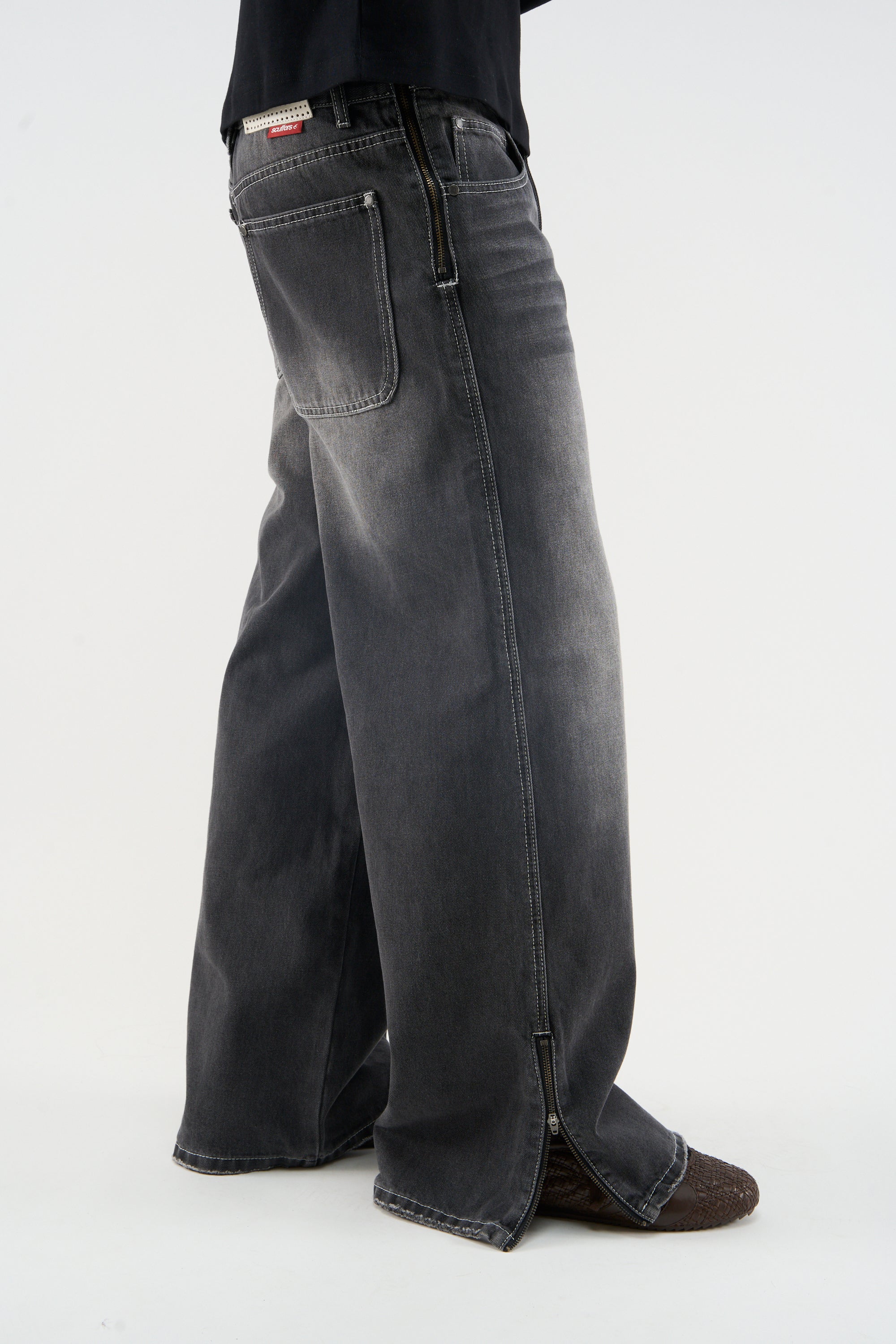 Zip Grey Pants