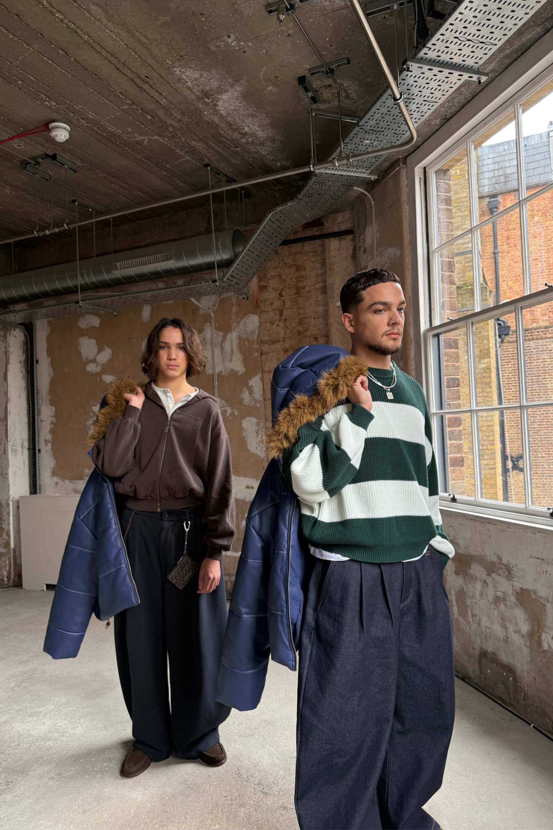 Hole Green & White Knit