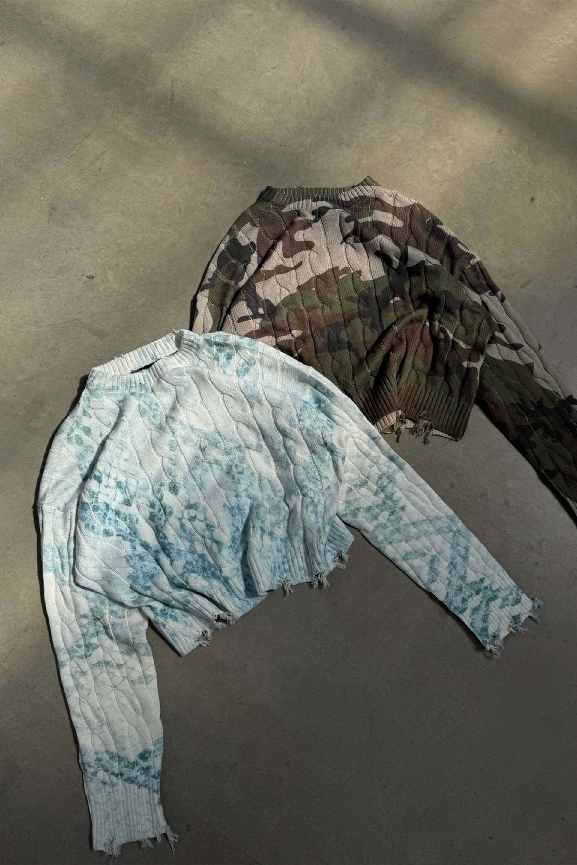 Trench Blue Snake Knit