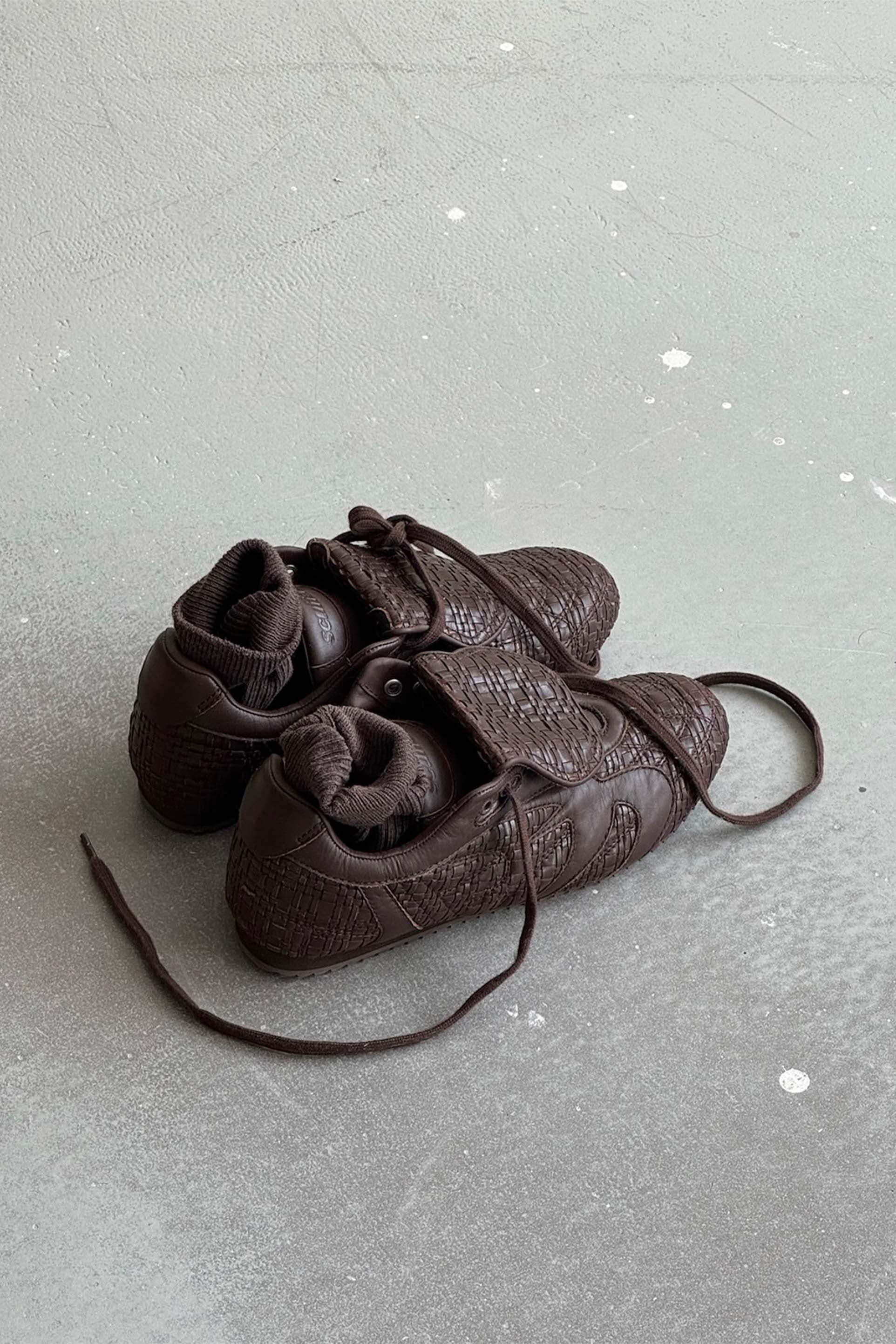 Iconic Braided Brown Sneaker