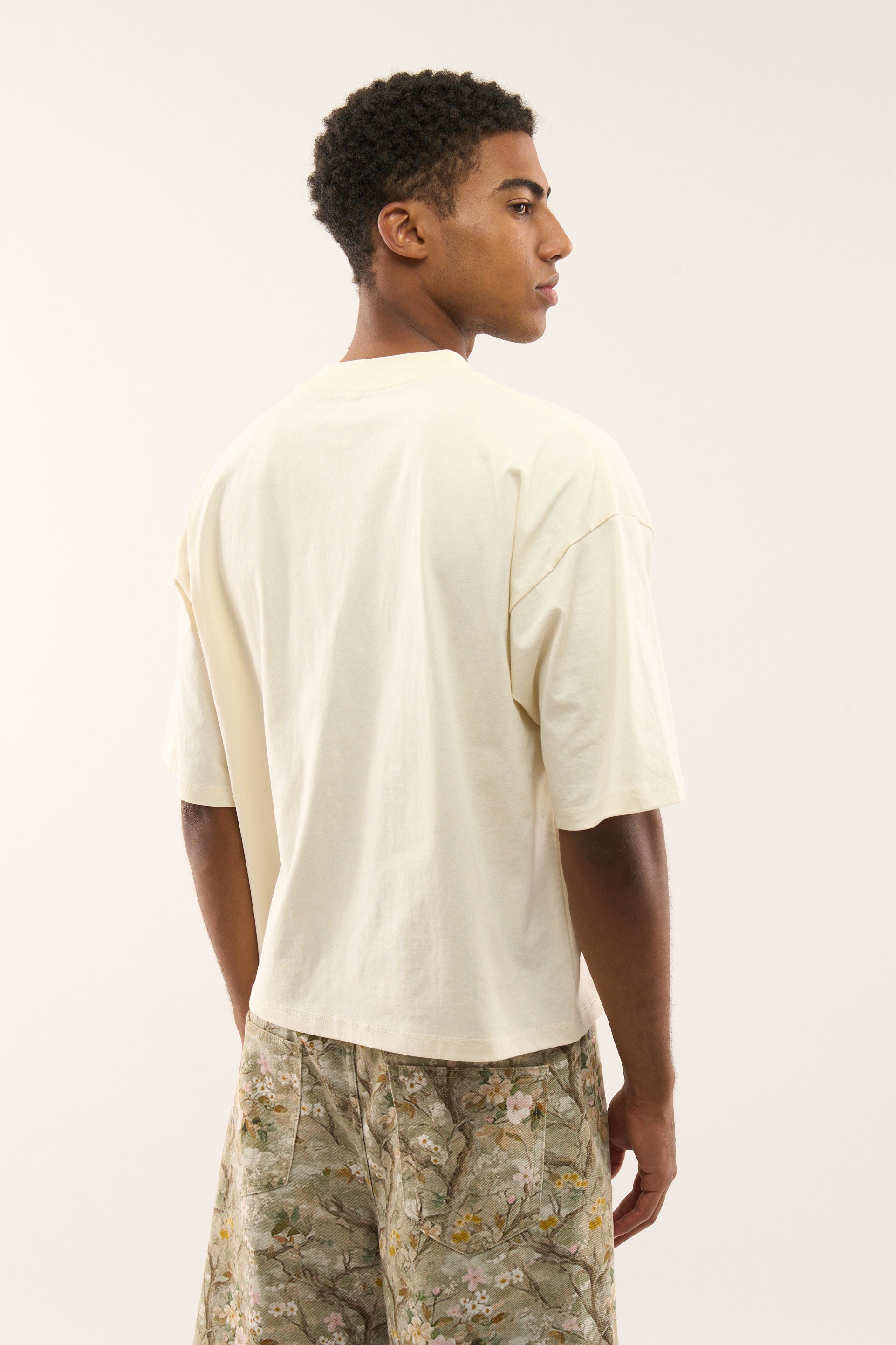 Real Flower Ecru T-Shirt