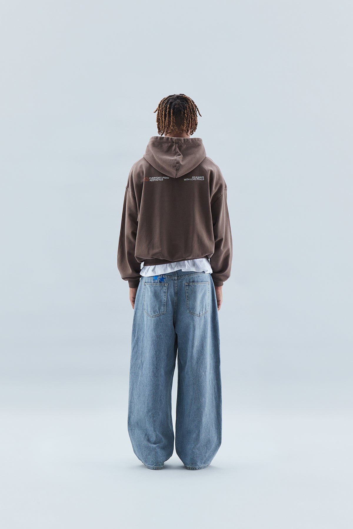 Outline Chocolate Zipped Hoodie